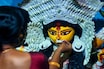 উৎসব শেষে চলে এল বিদায়ের সময়! দেবী বরণের কোনও নির্দিষ্ট সময় রয়েছে?