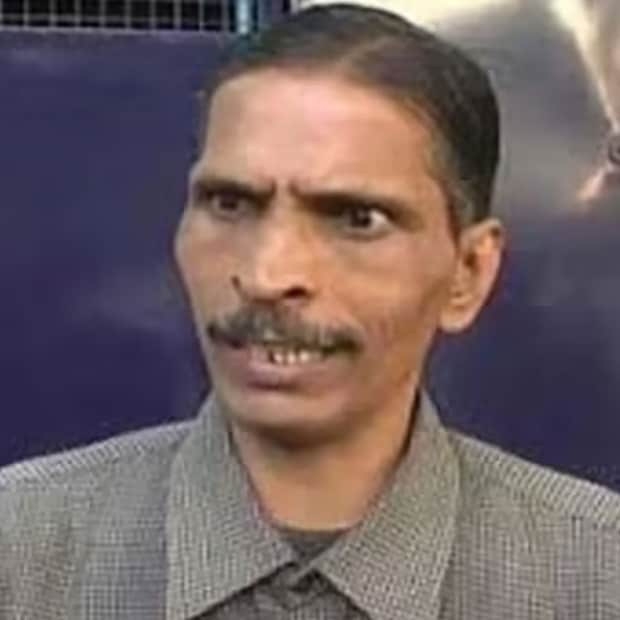  উত্তরপ্রদেশের কুখ্যাত সেই সিরিয়াল কিলারের নাম রাজা কোলান্ডার। রাজার জন্ম পূর্ব উত্তরপ্রদেশে এক কোল জনজাতি পরিবারে। তাঁর বাবার নাম ছিল রাম নিরঞ্জন কোল। ভয়ঙ্কর অপরাধী তথা নরমাংস খাওয়ার অভিযোগ থাকা রাজা একসময় উত্তরপ্রদেশের একটি অস্ত্র কারখানায় কাজ করতেন। কিন্তু খুব অল্প সময়েই মাথা বিগড়োয় তাঁর। নিজেকে সত্যিকারের রাজা মনে করতেন রাজা। এ-ও মনে করতেন, রাজার মতোই যে কাউকে শাস্তি দিতে পারেন তিনি, বিশেষ করে অপছন্দের মানুষদের।