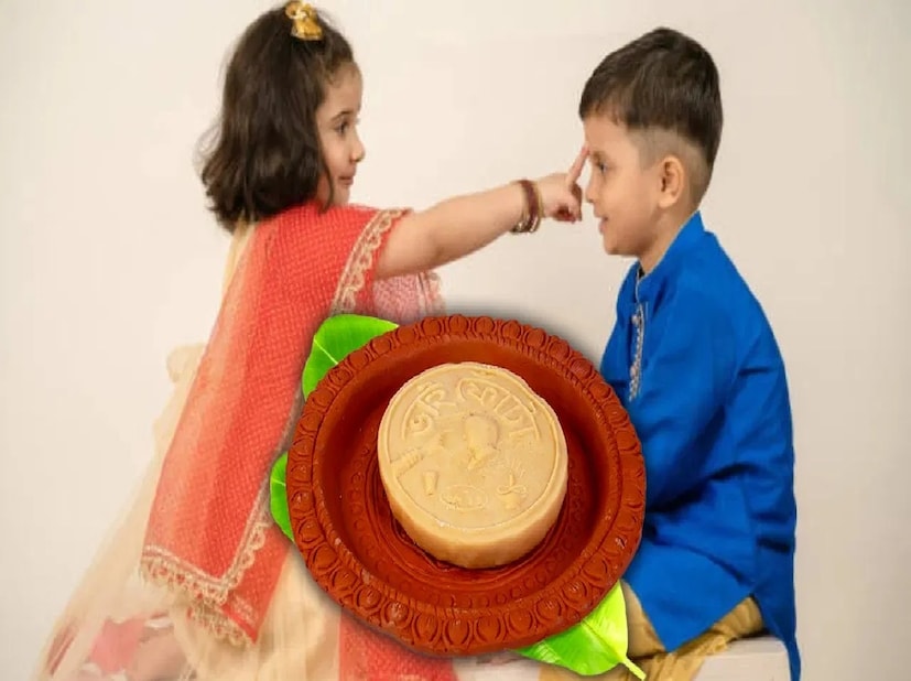 তিলক লাগানোর পর ভাইয়ের হাতে কলাবা বা লাল সুতো বেঁধে দিন। এরপর প্রদীপ জ্বালিয়ে আপনার ভাইয়ের জন্য আরতি করুন এবং তার দীর্ঘায়ু কামনা করুন।
