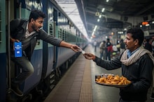'UPI-তে টাকা আসেনি', বলেই কব্জি থেকে ছিনতাই ঘড়ি! তারপর? ট্রেনের কামরায় অবিশ্বাস্য কাণ্ড