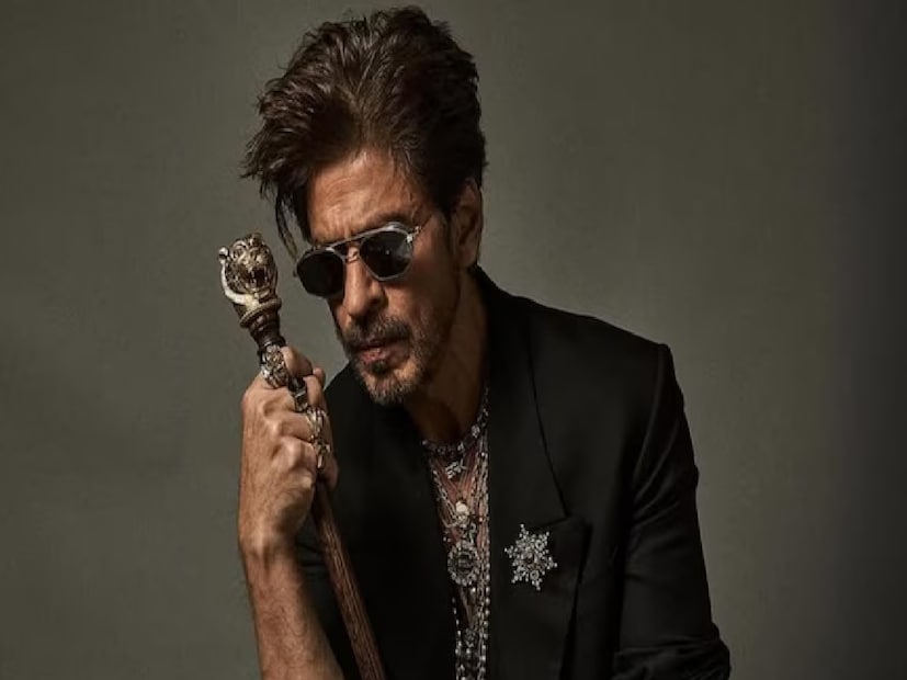 গুঞ্জন রয়েছে যে শাহরুখ তাঁর আসন্ন ছবি 'কিং'-এর একটি গানের জন্য বিশ্বব্যাপী পপ আইকনের সঙ্গে সহযোগে কাজ করতে পারেন।