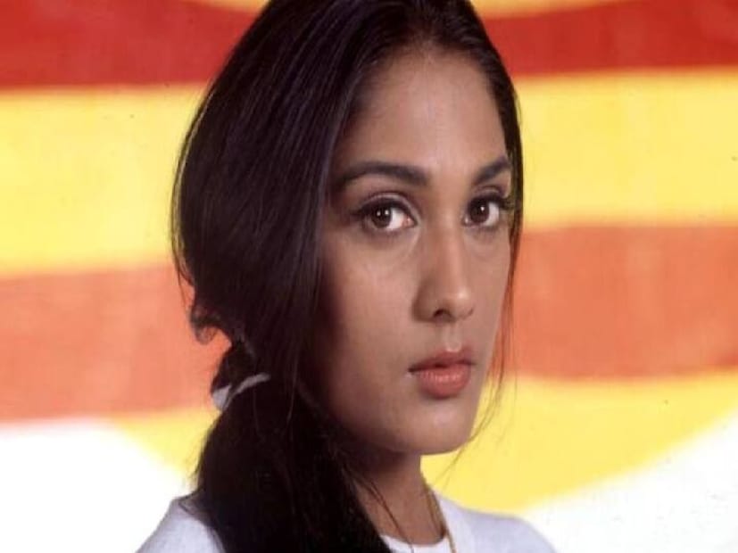 ছবি মুক্তির পর অনুর রূপের জাদুতে মুগ্ধ হয়েছিলেন দর্শক। সিনেমা, গানের পাশাপাশি আলাদা করে নজর কেড়েছিলেন অনু। 
