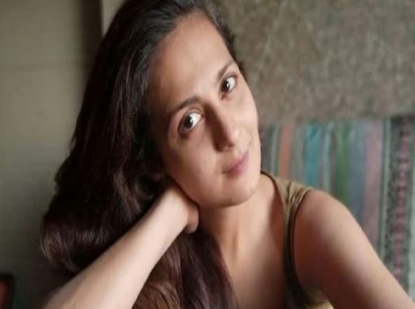 সিমরনের বোন 'ছুটকি'-র চরিত্রে থাকা পূজা রুপারেলকে মনে আছে? জানেন এখন তিনি কী করেন?