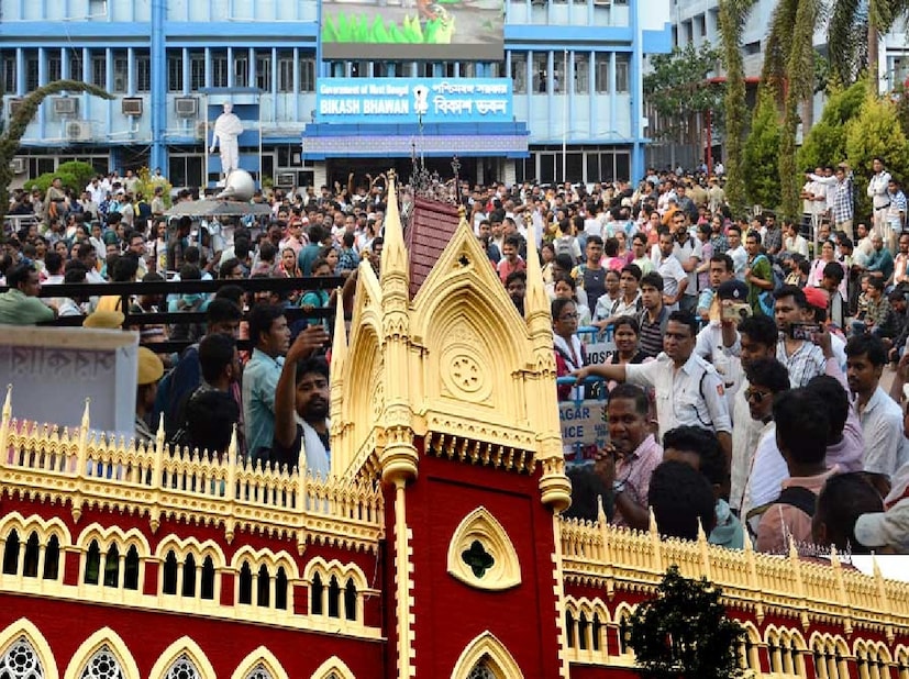 বুধবার কলকাতা হাইকোর্টের ডিভিশন বেঞ্চে এই মামলার শুনানিতে পাঁচ প্রশ্নবাণ ছোড়ে সেগুলি কী কী? 