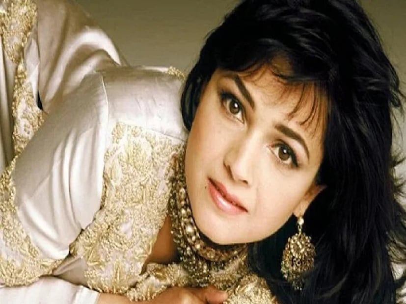 দিব্যা ভারতী, শ্রীদেবী, জুহি চাওলা, মাধুরী দীক্ষিতের মতো বলি অভিনেত্রীদের কণ্ঠে গান গেয়েছেন আলিশা চিনয়। পরে তাঁর গলায় 'মেড ইন ইন্ডিয়া' গান গোটা দেশকে মাত করেছিল। এখন কী করছেন নব্বইয়ের দশকের প্রথম সারির সঙ্গীতশিল্পী? তাঁর 'সর্বনাশ'-এর কথা শুনলে শিউরে উঠবেন।