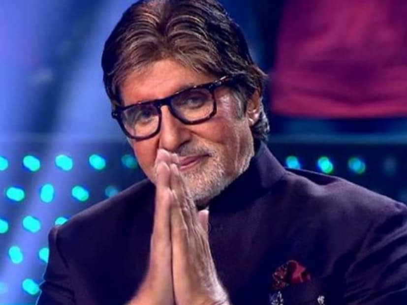 বয়স বাড়ার সঙ্গে সঙ্গে যে অভ্যাসগুলি ফিট রাখে- তাড়াতাড়ি ঘুম থেকে ওঠা এবং পর্যাপ্ত ঘুম
- পুষ্টিকর এবং হালকা খাবার
- নিয়মিত ব্যায়াম এবং যোগব্যায়াম
- ধ্যান এবং মানসিক শান্তি
- ইতিবাচক চিন্তাভাবনা এবং একটি সুখী মনোভাব

এই সহজ নিয়মগুলি অনুসরণ করে অমিতাভ বচ্চন প্রমাণ করেছেন যে বয়স একটি সংখ্যা বই কিছুই নয়। সঠিক অভ্যাস এবং জীবনধারার মাধ্যমে যে কেউ বৃদ্ধ বয়সেও ফিট এবং সুখী থাকতে পারেন।