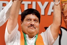 একদিনে ১০ FIR, তবু গ্রেফতার করা যাবে না বিজেপি নেতাকে! কেন নির্দেশ দিল হাইকোর্ট?