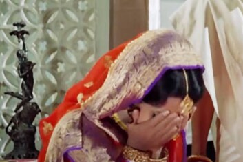 তাঁর ঠুমকায় ঘায়েল দর্শকরা, কিন্তু বিবাহিত পুরুষের প্রেমে পড়ে হাবুডুবু, ঘর বাঁধা হল না