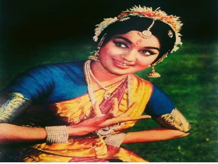 এক সময় তিনি ইন্ডাস্ট্রিতে আধিপত্য বিস্তার করেছিলেন। কিন্তু তাঁর পেশাগত জীবন যতটা সফল ছিল, তাঁর ব্যক্তিগত জীবন ঠিক ততটাই হতাশাজনক ছিল। তিনি একজন বিবাহিত পুরুষের প্রেমে পাগল ছিলেন, কিন্তু তাঁর কখনও কোনও ভুল উদ্দেশ্য ছিল না।