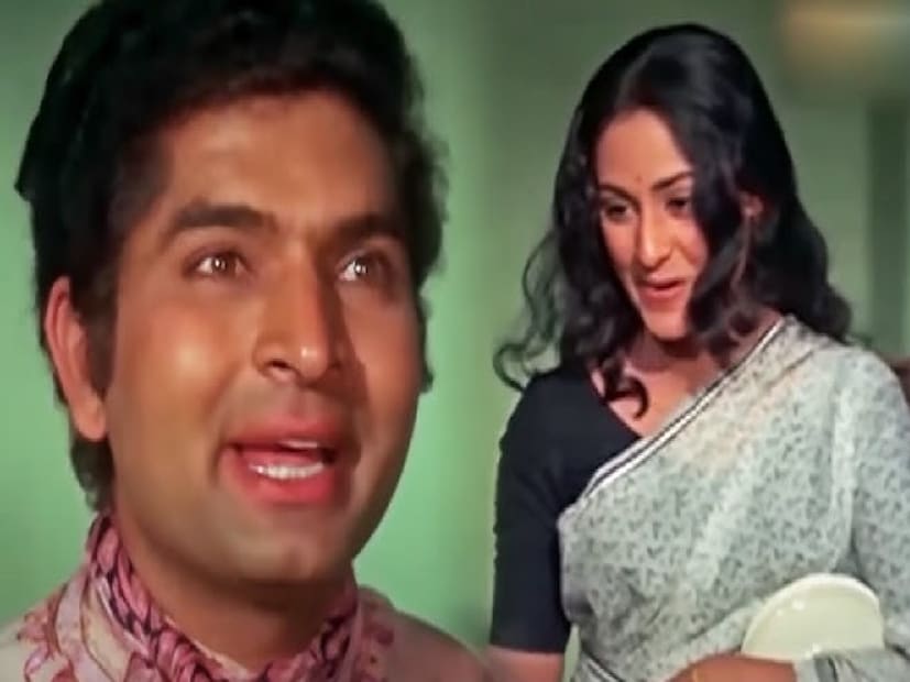 আসরানি তাঁর কেরিয়ারে একের পর এক ব্লকবাস্টার মেগা হিট সিনেমায় অভিনয় করেছেন৷ তার মধ্যে অন্যতম হল শোলে, বাওয়ারচি, অভিমান, অনামিকা, আজনবী, ছোট সি বাত, এবং রফু চক্কর। তাঁকে শেষ দেখা গিয়েছিল ২০২৩ সালের নন স্টপ ধামাল এবং ড্রিম গার্ল ২-এ।
