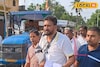 ভাঙা হাত নিয়েই ত্রাণ বিতরণ শঙ্করের! BJP বিধায়ক কী কী করলেন দেখুন