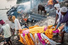 মোক্ষলাভের দরজা বলা হয় বারাণসীকে, কিন্তু এই পাঁচ মৃতদেহের দাহ হয় না এখানের শশ্মানে