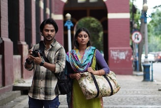দেশের সীমান্ত, সম্পর্কের সীমা, বিশেষ স্ক্রিনিংয়ে মন ভরাল ‘বিদেশিনী’