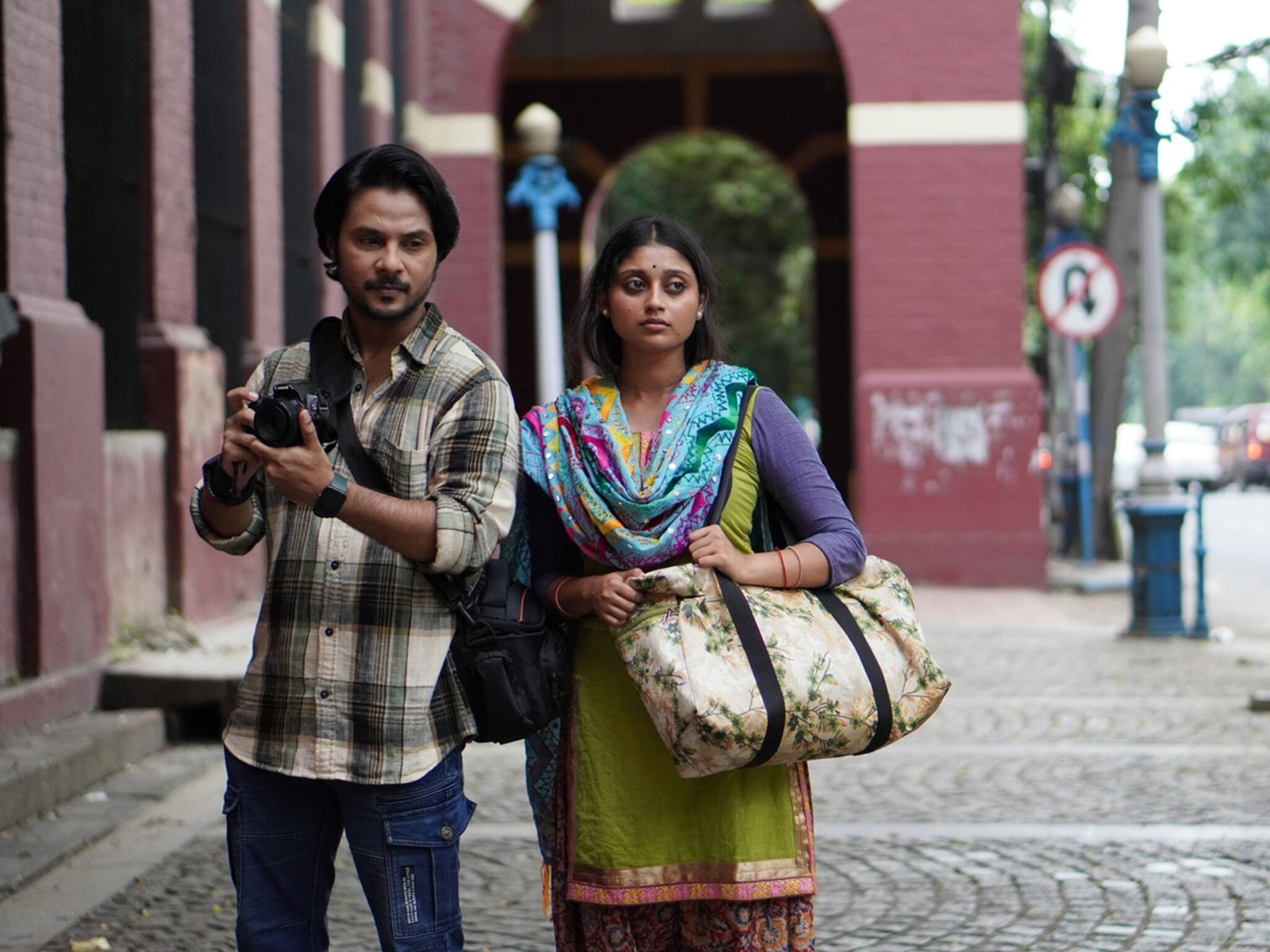 Bideshini: দেশের সীমান্ত, সম্পর্কের সীমা, বিশেষ স্ক্রিনিংয়ে মন ভরাল ‘বিদেশিনী’