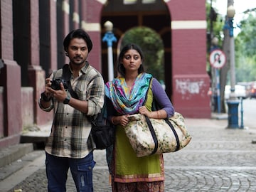 দেশের সীমান্ত, সম্পর্কের সীমা, বিশেষ স্ক্রিনিংয়ে মন ভরাল ‘বিদেশিনী’ দেশের সীমান্ত, সম্পর্কের সীমা, বিশেষ স্ক্রিনিংয়ে মন ভরাল ‘বিদেশিনী’