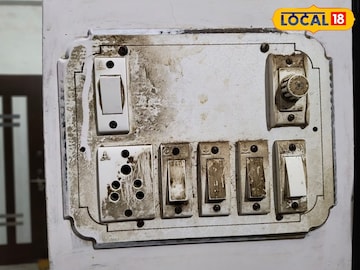 দীপাবলিতে আলো ছড়াবে ঘরের সুইচবোর্ডও ! নতুনের মতো ঝকঝকে রাখতে কাজে লাগান এই ৩ উপায় দীপাবলিতে আলো ছড়াবে ঘরের সুইচবোর্ডও ! নতুনের মতো ঝকঝকে রাখতে কাজে লাগান এই ৩ উপায়
