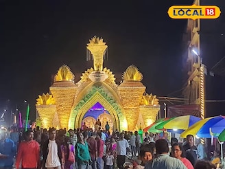 থিমের ছড়াছড়ি, ভিনজেলা থেকেও ছুটে আসছে মানুষ! ঘরে বসেই দেখুন ঘাটালের কিছু নজরকাড়া মণ্ডপ