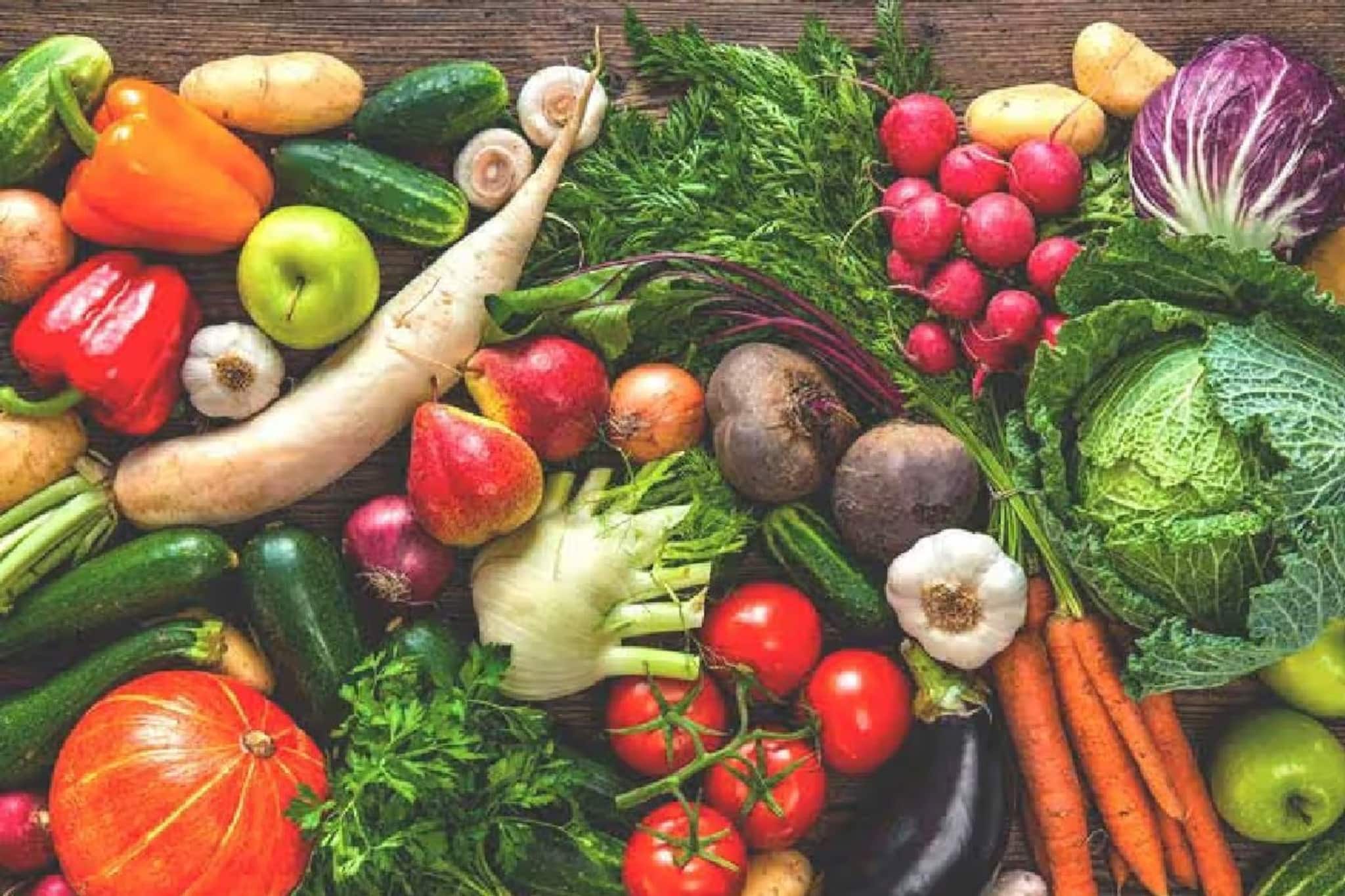 এবার থেকে ঘরের দুয়ারে মিলবে টাটকা শাক-সবজি, অভিনব পদক্ষেপ রাজ্য সরকারের