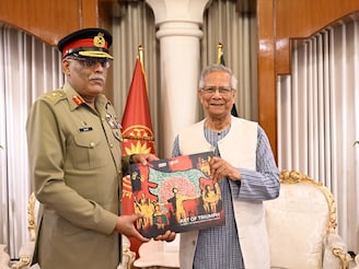 নতুন খেলা ইউনুসের, পাকিস্তানের হাতে তুলে দেওয়া বাংলাদেশের ম্যাপে জুড়ল উত্তর পূর্ব ভারত