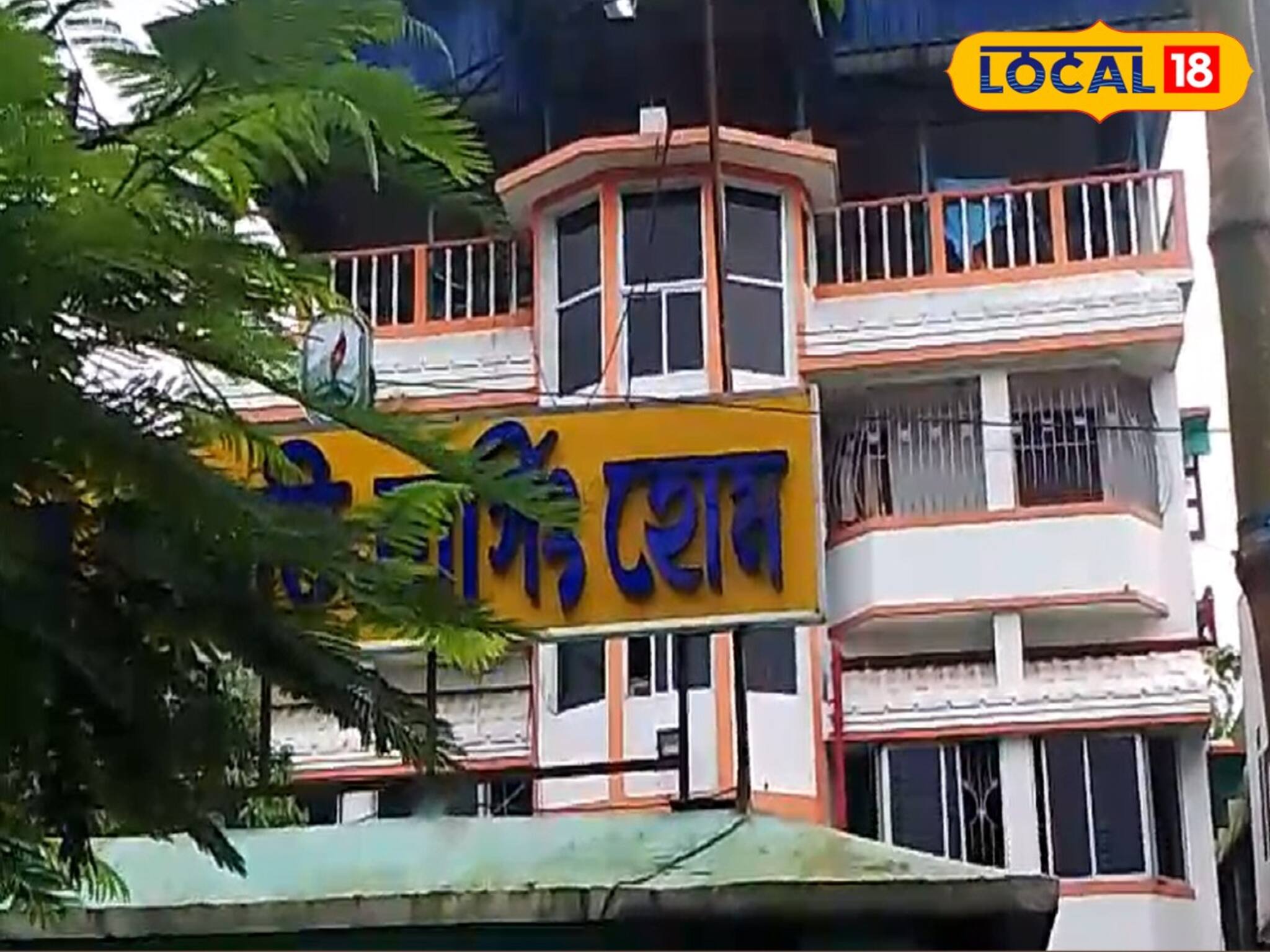 নার্সিংহোমের ব্যালকনি থেকে আচমকাই ঝাঁপ! সদ্যোজাতের মায়ের করুণ পরিণতি, গঙ্গারামপুরে শোরগোল