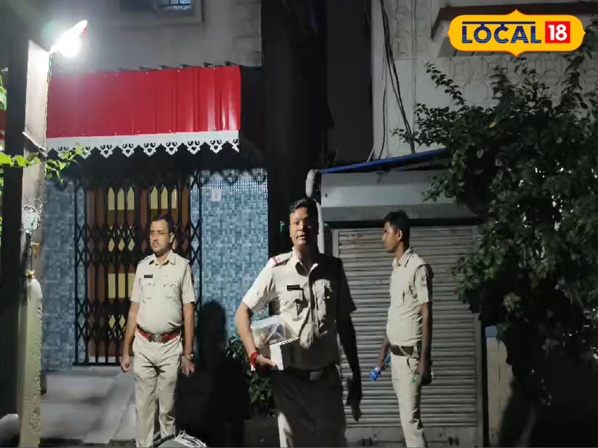 পুলিশের গোপন অভিযানে ফাঁস নিষিদ্ধ কারবার! উদ্ধার বাক্সবন্দি...!