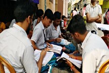 উচ্চ মাধ্যমিক তৃতীয় সেমিস্টারের মেধাতালিকায় ৬৯ জন, যুগ্ম প্রথম কারা? দেখুন মেধাতালিকা