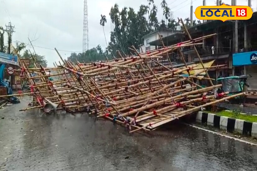 দুর্গোৎসব মানেই মিলন, আনন্দ আর আলো। কিন্তু এই নবমীতে সেই আনন্দে যেন খানিক বেদনার ছায়া। তবুও শহরবাসী আশাবাদী। শেষ দিনের উৎসবে নতুন আলোই মুছে দেবে মনখারাপের ছবি! 