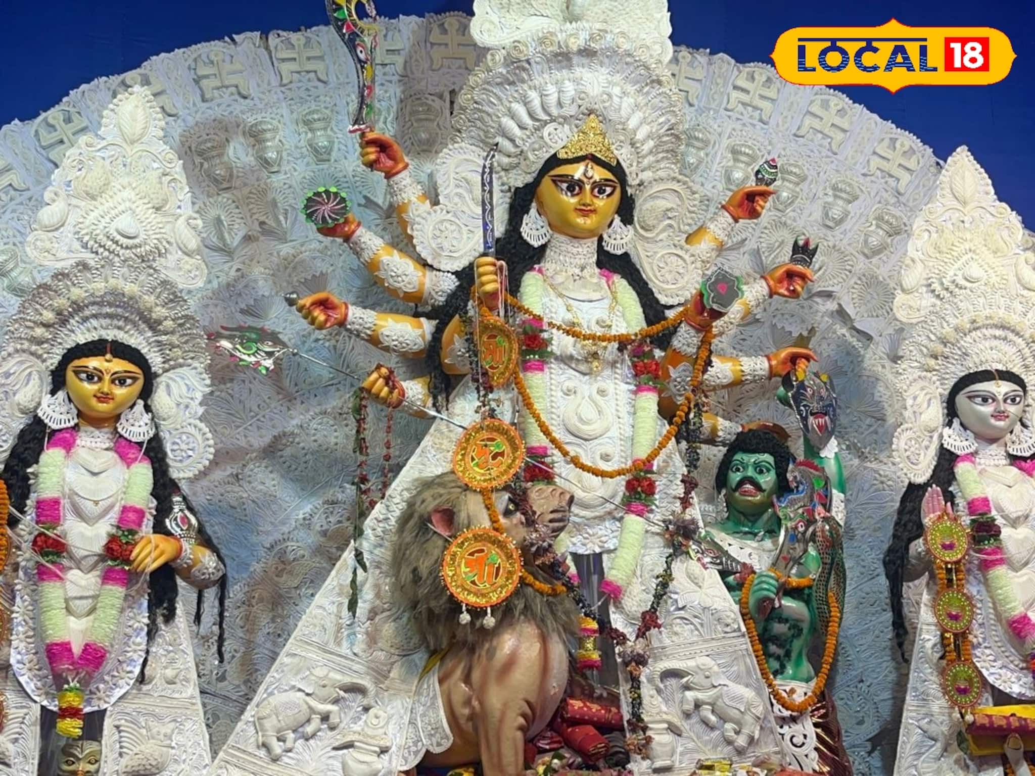 পথ দুর্ঘটনায় মৃত্যু হয় ক্লাব এর সদস্যর এক আত্মীয়র! অন্যরকম থিম এই এলাকায়