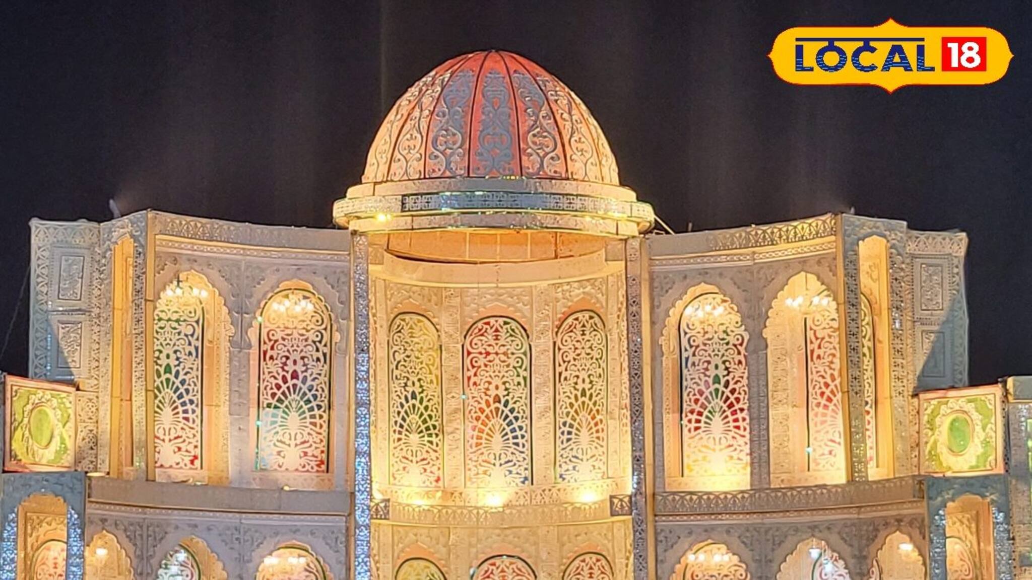 রাজমহলের স্বাদ নিতে আর দূরে যেতে হবে না, দেশবন্ধু পার্কের থিমে এবার স্থাপত্যের জাদু