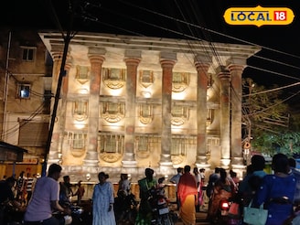এই মণ্ডপ দর্শনে এলে মাথা ঘুরে যাবে দর্শনার্থীদের! কোথায় আছে জানেন?