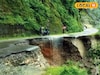 দশমীর দিনে ভোগান্তি, টানা বৃষ্টি ও ধসে উত্তর সিকিমে সড়ক অবরুদ্ধ