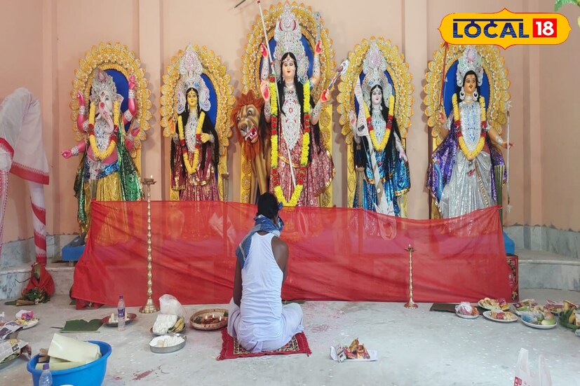 আলিপুরদুয়ার, অনন্যা দে: দশমীর পর দেবী দুর্গার প্রতিমা বিসর্জনের পরও উত্তরবঙ্গের চাষি পরিবারগুলিতে উমা ভান্ডানি রূপে কয়েকদিন বিশ্রাম নেন।পালিত হয় ভান্ডানি পুজো।বিশেষ করে আলিপুরদুয়ার, কোচবিহার, জলপাইগুড়িতে দেখা যায় এই পুজো হতে।