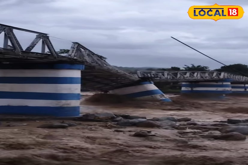 দুধিয়ায় লোহার সেতু ভেঙে পড়ায় দার্জিলিং-মিরিক সড়ক যোগাযোগ সম্পূর্ণ বিচ্ছিন্ন। শিলিগুড়ি থেকে পাহাড়ের সংযোগ কার্যত অচল। এই পরিস্থিতিতে উত্তরবঙ্গ রাজ্য পরিবহণ নিগমের চেয়ারম্যান পার্থপ্রতিম রায় জানিয়েছেন, বিকল্প ব্যবস্থায় ইতিমধ্যেই শিলিগুড়ি ও জলপাইগুড়ি থেকে কলকাতার উদ্দেশ্যে ৬টি বাস প্রস্তুত রাখা হয়েছে। 