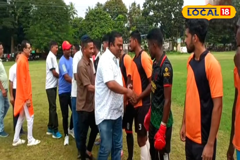 অশোকনগর সুপার লিগের সম্পাদক রাজর্ষি ঘোষ জানান, মোট নয়টি দলকে তিনটি গ্রুপে ভাগ করা হয়েছে। গ্রুপ পর্বে প্রতিটি দল দুটি করে ম্যাচ খেলবে। এরপর পয়েন্টের ভিত্তিতে সেমিফাইনাল পর্বে পৌঁছবে শীর্ষস্থানীয় দলগুলি।