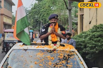 কৃষক পরিবারের ছেলে সেনা জওয়ান! অবসর নিয়ে ফিরতেই রাজকীয় সংবর্ধনা, ছবিতে দেখুন