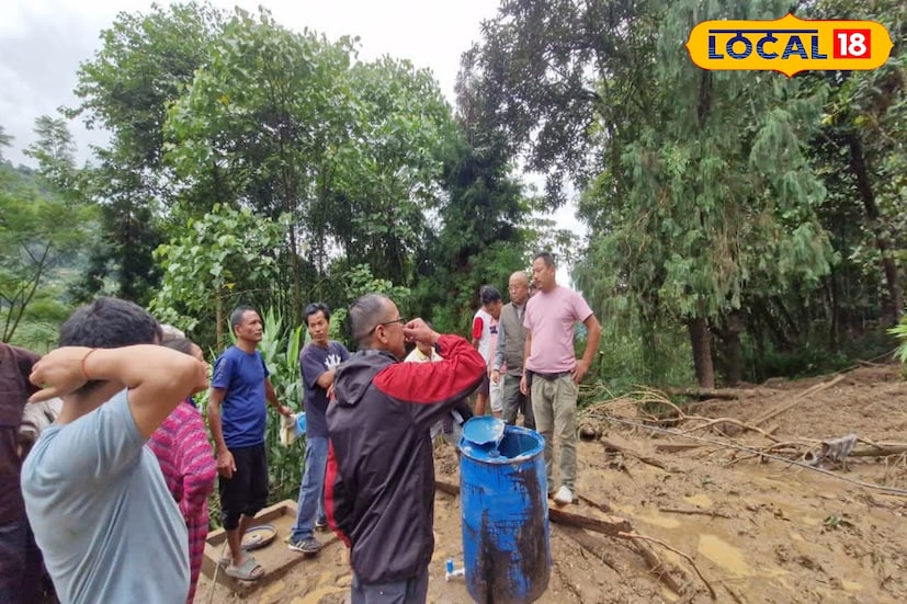 গুরদুং (বিজনবাড়ি) এলাকায় প্রায় ৪০ জন পর্যটক রয়েছেন, সড়ক পরিষ্কারকাজ সম্পূর্ণ হওয়ায় তাঁদেরও নামানোর প্রস্তুতি চলছে। এদিকে বিজনবাড়ি ব্লকের বিভিন্ন স্থান থেকে প্রায় ৭০ জন পর্যটক ইতিমধ্যেই শিলিগুড়ির পথে রওনা হয়েছেন। ছবি ও তথ্য : ঋত্বিক ভট্টাচার্য