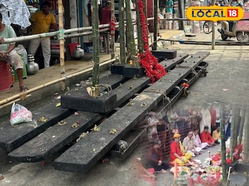বড়মার কাঠামো পুজো 