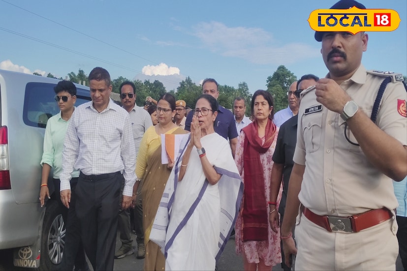 প্রশাসনের তরফে জানানো হয়েছে, ২৪ ঘণ্টা নজরদারিতে রয়েছে ক্ষতিগ্রস্ত এলাকা। অপ্রীতিকর পরিস্থিতি এড়াতে তৎপর রয়েছে পুলিশ ও দুর্যোগ ব্যবস্থাপনা দফতর। মুখ্যমন্ত্রীর সফর ঘিরে এলাকায় ব্যপক নিরাপত্তা ব্যবস্থা নেওয়া হয়েছিল।এই সফরের মধ্য দিয়ে বন্যাবিধ্বস্ত উত্তরবঙ্গে নতুন করে আশার আলো জাগিয়েছেন মুখ্যমন্ত্রী মমতা বন্দ্যোপাধ্যায়! 