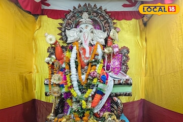 লক্ষ্মীপুজোয় গণেশ বন্দনা! মুর্শিদাবাদে ধুমধাম করে সিদ্ধিদাতার আরাধনার ছবি দেখুন লক্ষ্মীপুজোয় গণেশ বন্দনা! মুর্শিদাবাদে ধুমধাম করে সিদ্ধিদাতার আরাধনার ছবি দেখুন
