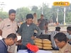 নৈহাটি স্টেশনে যাত্রীদের ভিড়ের মধ্যে ওরা কারা! কী ছিল অতগুলো ব্যাগে? মাথায় হাত জিআরপি-র!