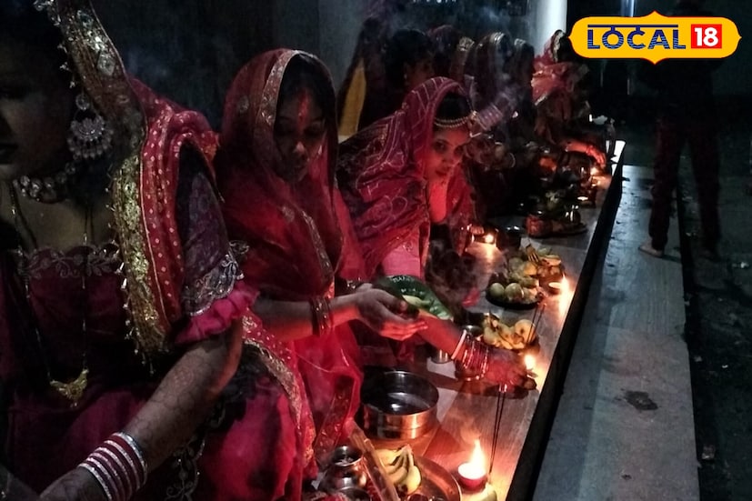 কালচিনি ব্লকের বিভিন্ন এলাকায় শ্রদ্ধার সঙ্গে অবাঙালিদের করবা চৌথ অনুষ্ঠান পালিত হল। কালচিনি, জয়গাঁ, দলসিংপাড়া সহ বিভিন্ন এলাকায় করবা চৌথের দিন দেখা যায় উৎসবের এই ছবি। এলাকার মন্দিরগুলিতে অবাঙালি মহিলাদের এই ব্রত পালন করতে দেখা যায়। অনেকে আবার নিজের বাড়িতেও এই ব্রত পালন করেন। 