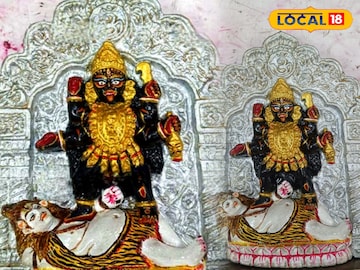 বড়মার ছোট্ট মূর্তি