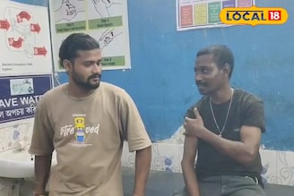 হঠাৎ ভারী ভারী... যুবকের চলন্ত বাইকের পেছনে বসল কে? ঘুরে তাকাতেই সব শেষ!