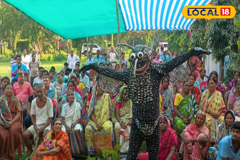 বন্যার জলে প্লাবিত হয়েছে ঘাটাল। দীর্ঘদিন জলবন্দি থাকার পর যখন ধীরে ধীরে জল নামতে শুরু করেছে, তখনই দেখা দিয়েছে একাধিক জলবাহিত রোগের প্রকোপ। ডেঙ্গির সংক্রমণও ক্রমেই বাড়ছে। ঘাটালের গোপমহল এলাকায় বর্তমানে ডেঙ্গি আক্রান্তের সংখ্যা বেড়ে দাঁড়িয়েছে ২৩-এ। ( ছবি ও তথ্য মিজানুর রহমান)