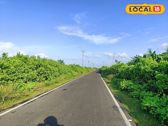 উইকেন্ডে প্রকৃতির মাঝে শান্তি খুঁজছেন? নিরিবিলি ভ্রমণে সবুজে মোড়া এই গ্রাম হতে পারে সেরা