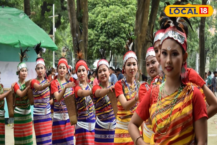 *বসুনগর যুবকবৃন্দ অ্যাথলেটিক ক্লাব এবার ফুটিয়ে তুলছে আদিবাসী জীবন। বিশেষ আকর্ষণ হিসেবে থাকছে ইয়ং অ্যাসোসিয়েশন-এর থিম ‘শতবর্ষে মহানায়ক’ এবং বিধান পল্লী যুব গোষ্ঠীর থিম ‘জঙ্গলমহল’। সব মিলিয়ে, কালীপুজোকে ঘিরে উৎসবের আমেজে ভরে উঠেছে গোটা মধ্যমগ্রাম। ঐতিহ্য ও আধুনিকতার মেলবন্ধনে এবারও দর্শনার্থীদের কাছে মধ্যমগ্রামের পুজোগুলিই হয়ে উঠতে চলেছে বিশেষ আকর্ষণ।