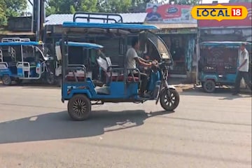 সব দাপট শেষ! এবার টোটোতেও নম্বর প্লেট, এবার ঘরে বসেই রেজিস্ট্রেশন, কীভাবে? খরচ কত? জানুন সব দাপট শেষ! এবার টোটোতেও নম্বর প্লেট, এবার ঘরে বসেই রেজিস্ট্রেশন, কীভাবে? খরচ কত? জানুন