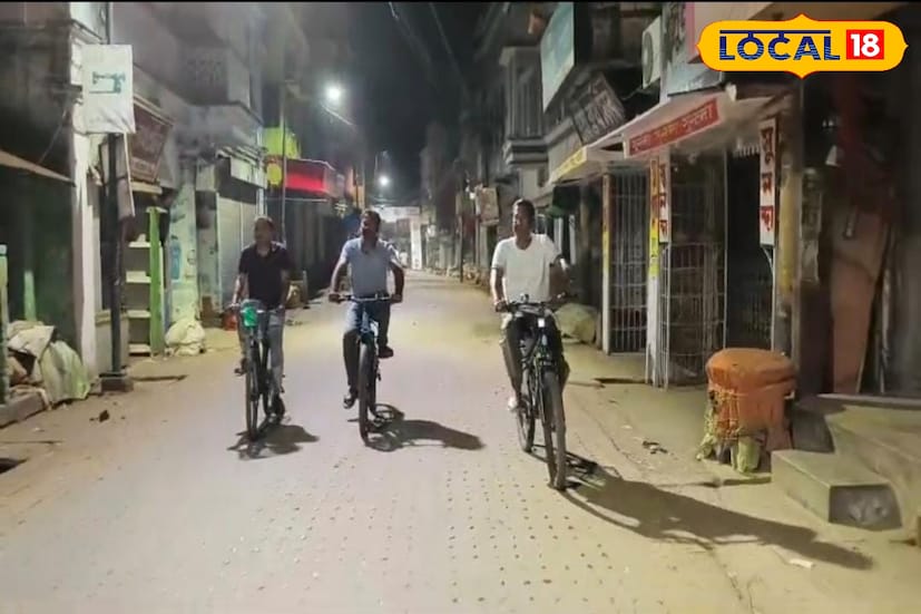 বীরভূম জেলা পুলিশ প্রশাসন সূত্রে খবর বীরভূম জেলার আরও বিভিন্ন জায়গায় যেমন যে সমস্ত জায়গাগুলিতে বেশি পরিমাণ চুরি ছিনতাই এর মতন সমস্যা রয়েছে সেই সমস্ত জায়গাগুলি পরিদর্শন করা হচ্ছে দফায় দফায়। এই পরিদর্শনের ফলে স্বস্তিতে রাতের ঘুম ঘুমোতে পারবেন শহরবাসীরা।
