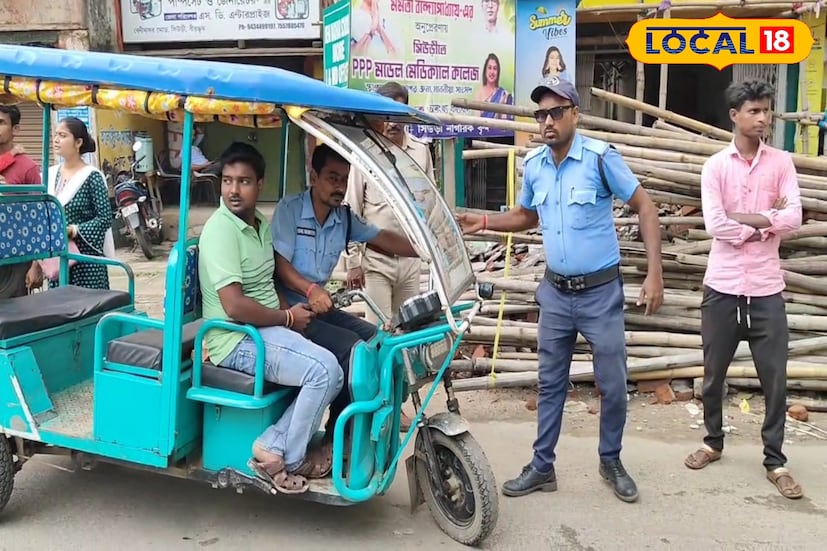 রেজিস্ট্রেশনের জন্য প্রয়োজন হবে নিচের নথিগুলি, ১. টোটো কেনার রশিদ, ২. আধার কার্ড ও ভোটার আইডি কার্ড, ৩. ঠিকানার প্রমাণ, ৪. ড্রাইভিং লাইসেন্স (যদি থাকে)
