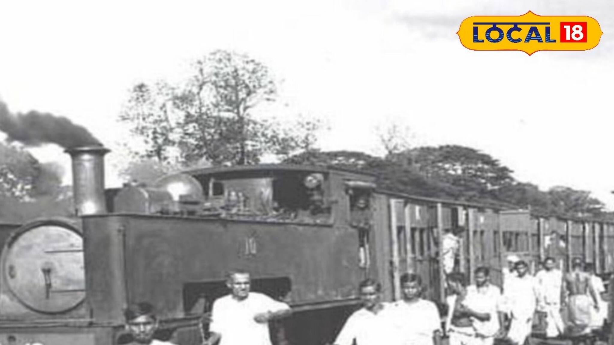 প্রাচীন মার্টিনবার্ন রেল...! স্মৃতির ইতিহাস ছুঁয়ে যায় বসিরহাটের পটভূমি... গায়ে কাঁটা দেয়!